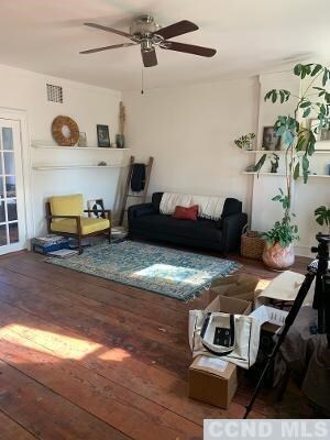 Foto del edificio - 611 State St