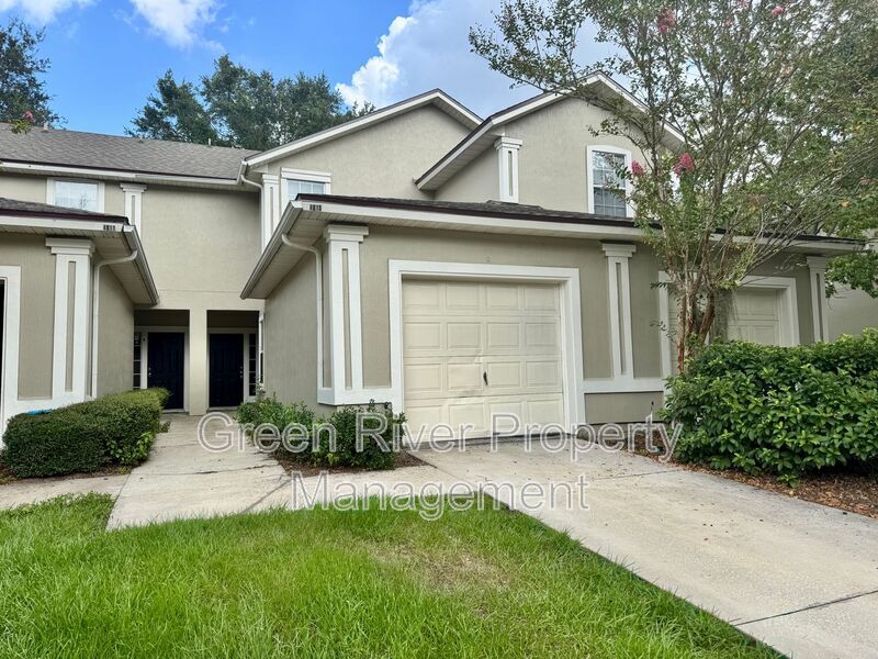 Foto principal - 4815 Playpen Dr