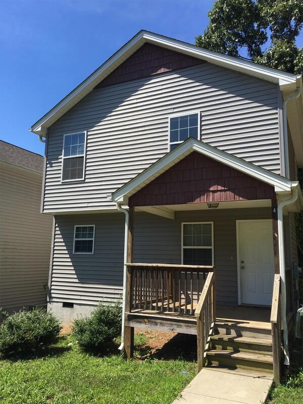 Foto principal - 444 Beaucatcher Rd