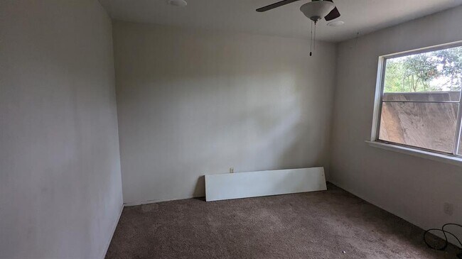Building Photo - 13311 Blazey Dr
