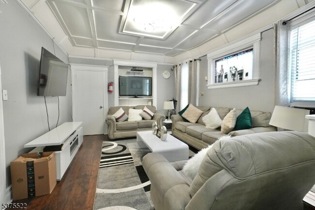 Foto del edificio - 807 Parker St