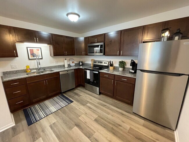 Foto del edificio - 1128 High Ave