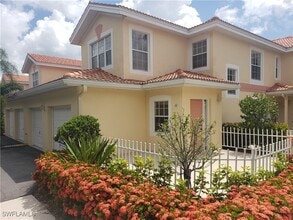 Building Photo - 7552 Oleander Gate Dr