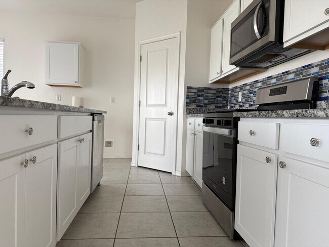 Foto del edificio - 5542 W Moody Trl