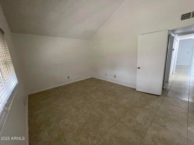 Foto del edificio - 6316 N 47th Ave