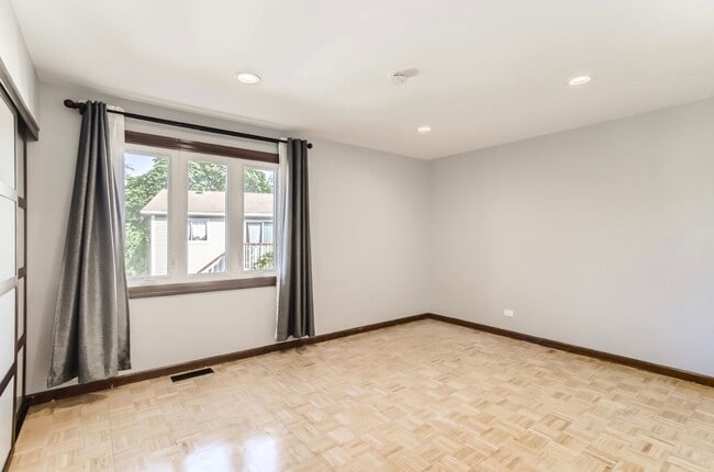 Foto del edificio - 4490 Cove Ln