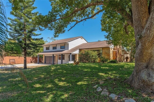 Building Photo - 1983 Longbow Cir