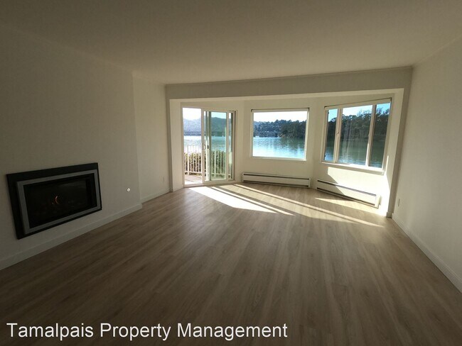Building Photo - 2 br, 2 bath House - 160 Seminary Dr, #1D