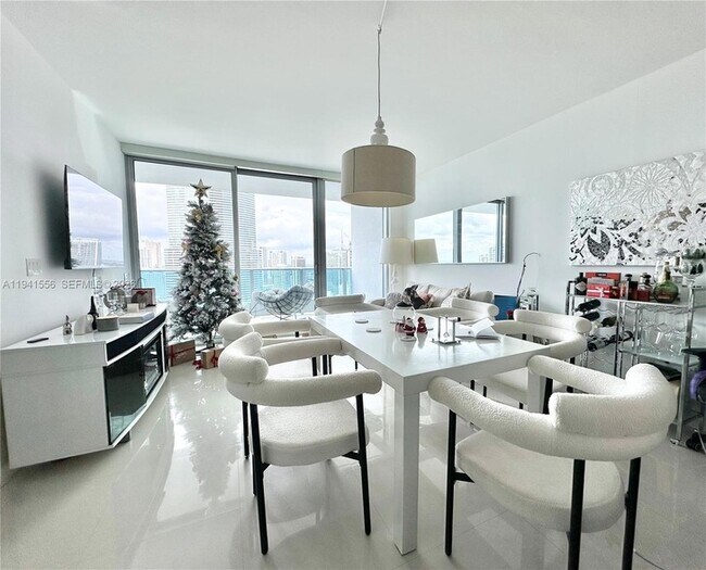 Foto del edificio - 200 Biscayne Blvd Way