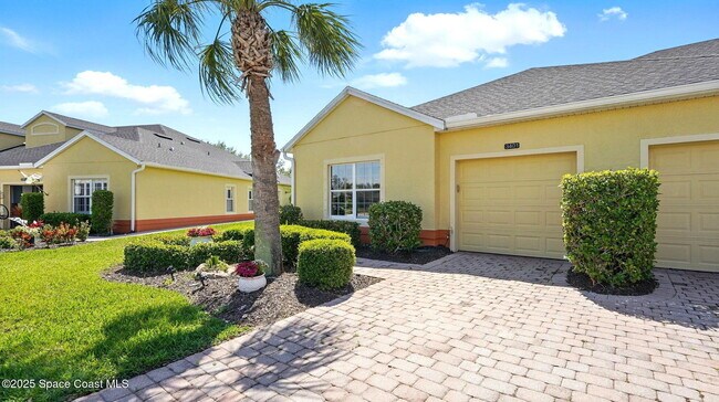 Foto del edificio - 3401 Funston Cir
