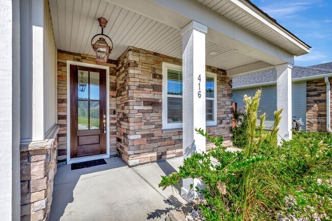 Building Photo - The Paddock at Fairmont South