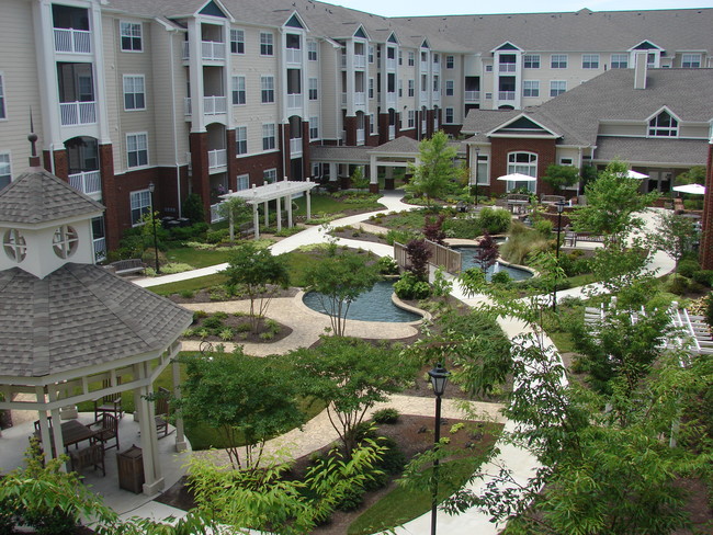 Building Photo - The Reserve at Greenbrier