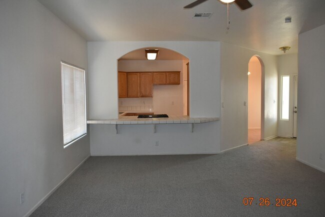 Foto del edificio - Charming Single-Family Home in Prime Location!