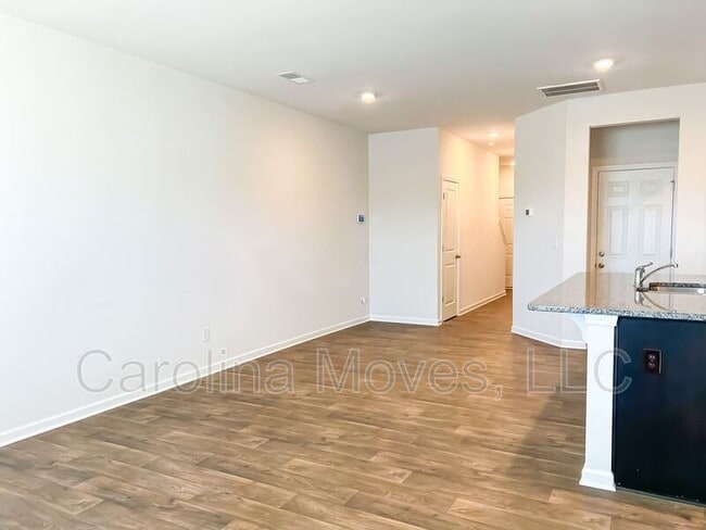 Photo - 436 Sea Grit Ct House