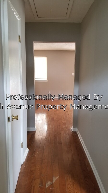 Building Photo - 1070 Starling Ct NW