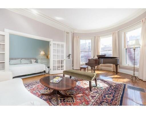 Building Photo - 261 Marlborough St