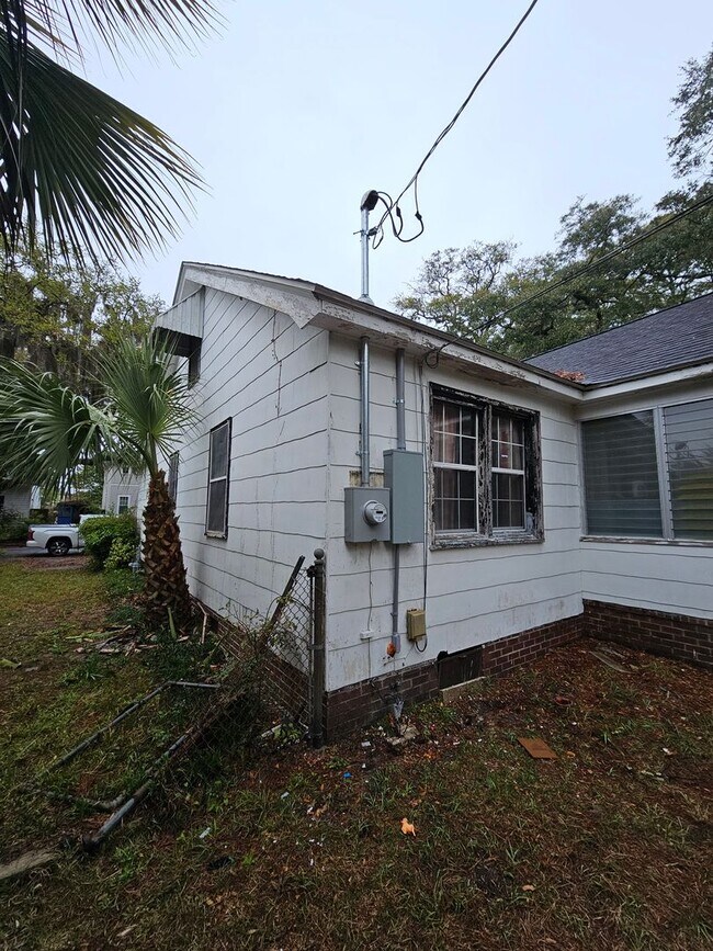 Building Photo - Cute house