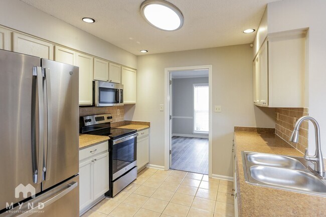 Foto del edificio - 4429 Richmond Oaks Dr