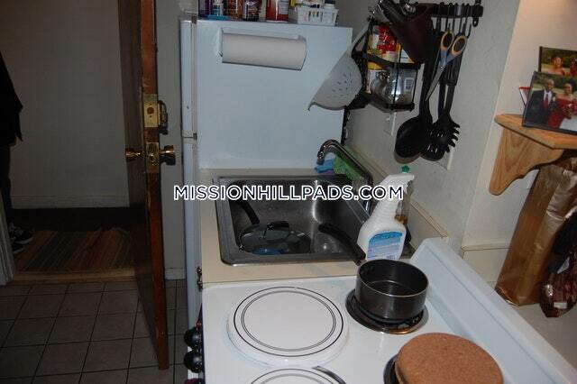 Building Photo - 28 S Huntington Ave