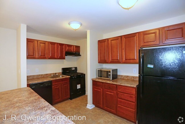 Foto del edificio - 4400 Old Court Rd