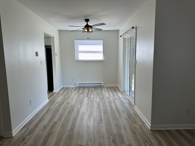 Foto del edificio - 1646 Tabortown St