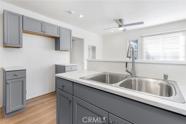 Foto del edificio - 2525 Laguna Canyon Rd