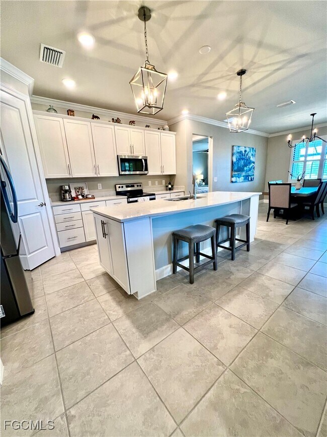 Foto del edificio - 3425 Hampton Blvd