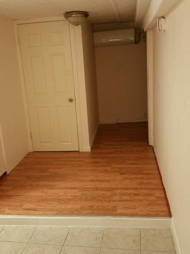 Living room - 6416 35th Ave