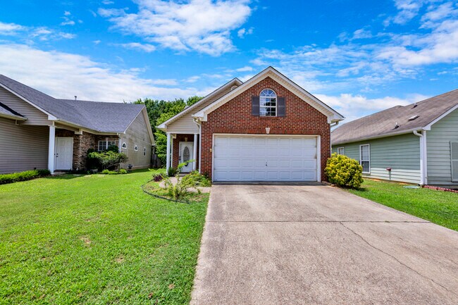 Building Photo - 384 Walker Way
