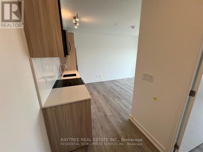 Building Photo - 3100 Keele St