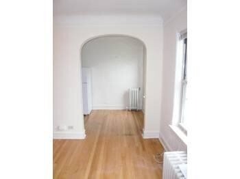 Building Photo - 810 Dempster St