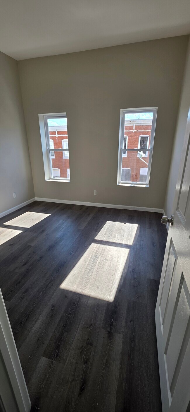 Foto del edificio - 719 N Belnord Ave