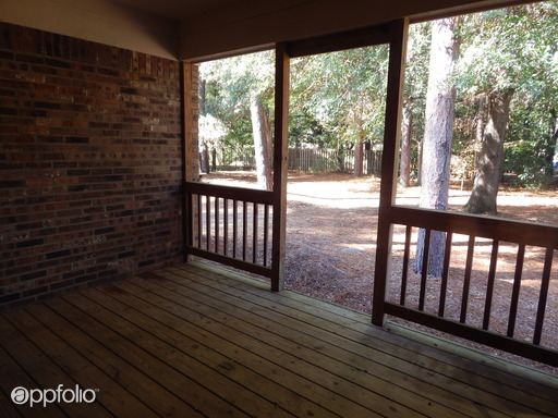 Building Photo - 1314 Louisa Ln