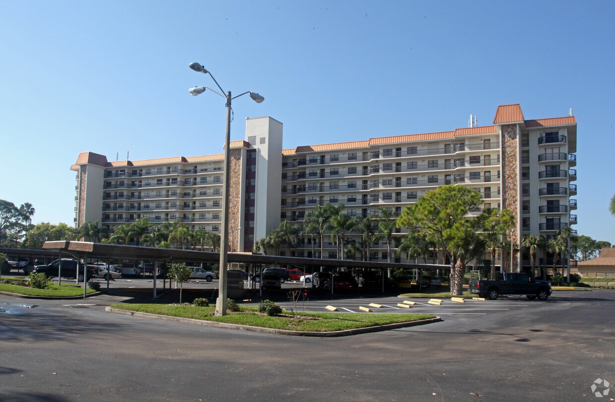 Building Photo - Otter Key Condominiums