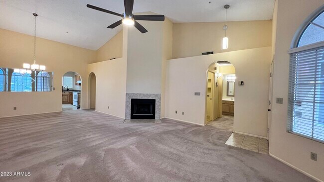 Foto del edificio - 13430 N 92nd Way