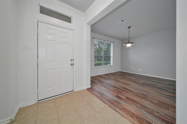 Building Photo - 17247 Mitchell Pass Ln