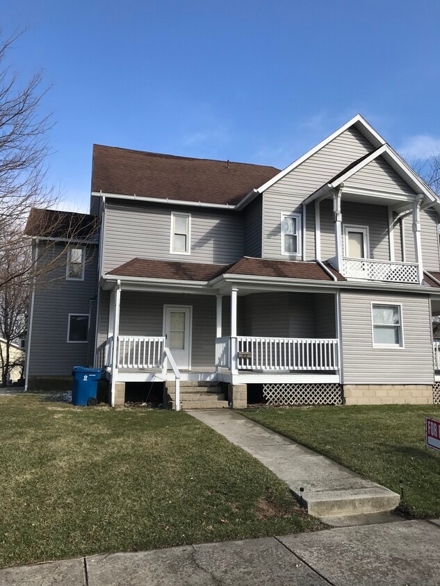 Primary Photo - 306 N Johnson