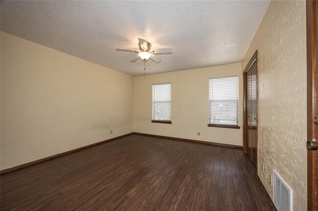 Foto del edificio - 15 Cypress Fairway Village