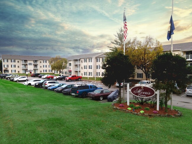 Building Photo - Morris Estates Apartments