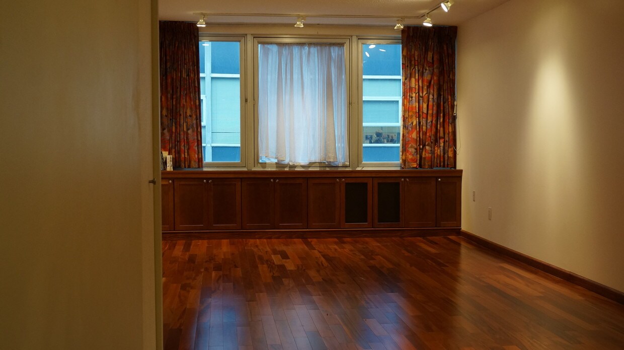 Studio - 130 Water St