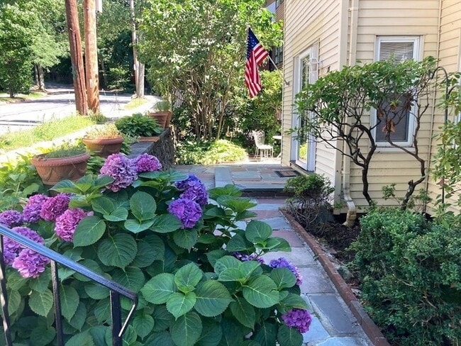 Photo - 28 Beaconsfield Rd Apartment