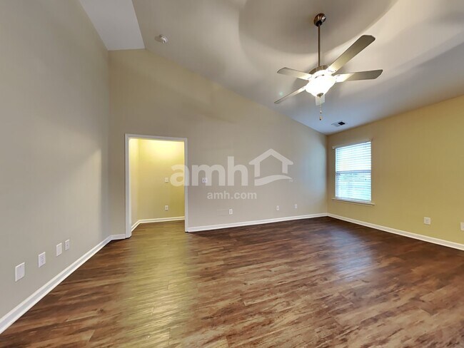 Building Photo - 317 Drayton Place Dr