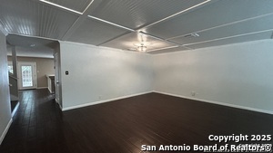 Foto del edificio - 7619 Woller Pl