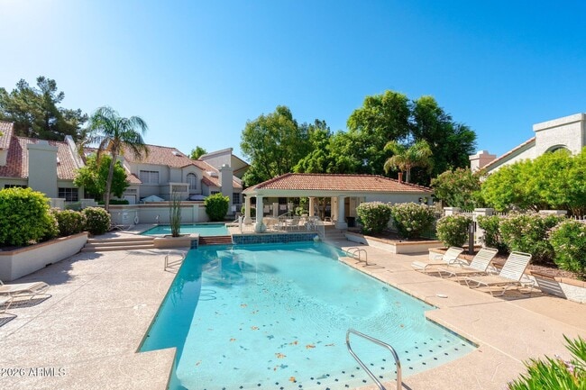 Foto del edificio - 1717 E Union Hills Dr