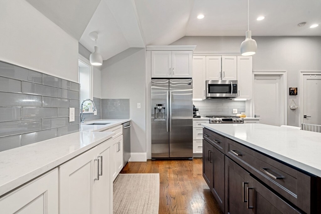 10 Sagamore St Unit 3, Boston, MA 02125 Condo for Rent in Boston, MA