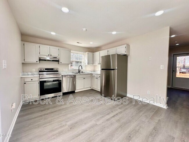 Foto del edificio - 420 Tippett Rd