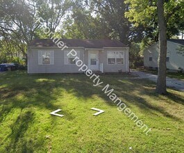 Building Photo - 12352 Santa Maria Dr