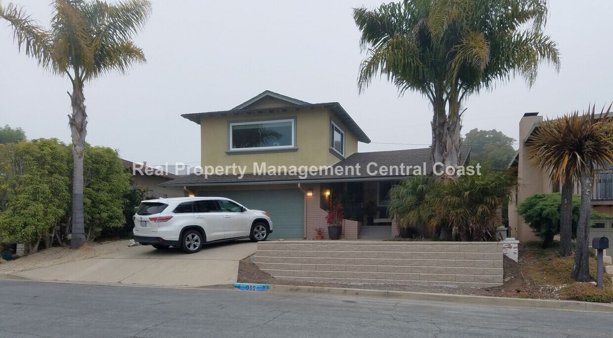 Foto principal - AVAILABLE AUGUST - Remodeled Pismo Ridge H...