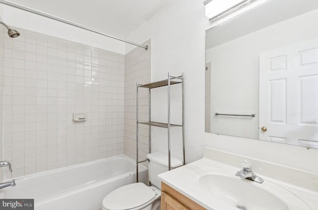 Foto del edificio - 837 Hr Dr SE