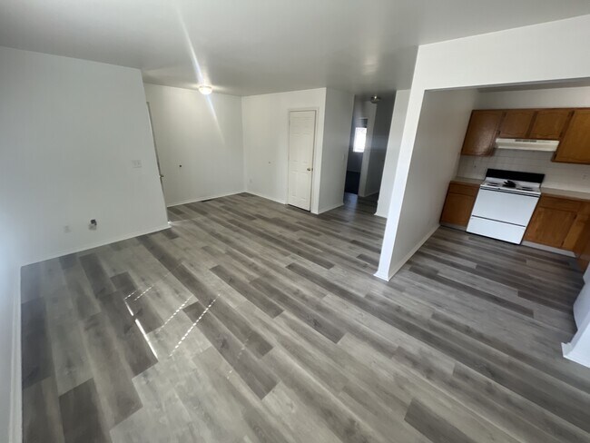 Building Photo - 3710 Valmont St